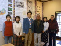 佐賀県知事山口祥義氏、スタッフと記念撮影していただきました。